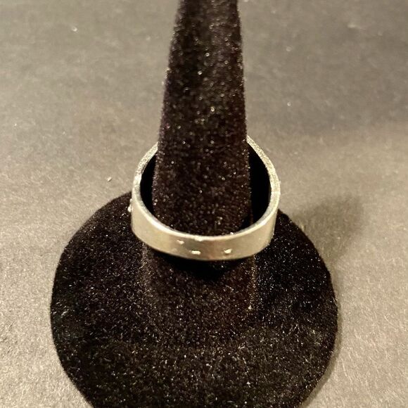 New Boho Fashion Ring Amazing Faux SilverTone Sz 8 - Picture 8 of 9